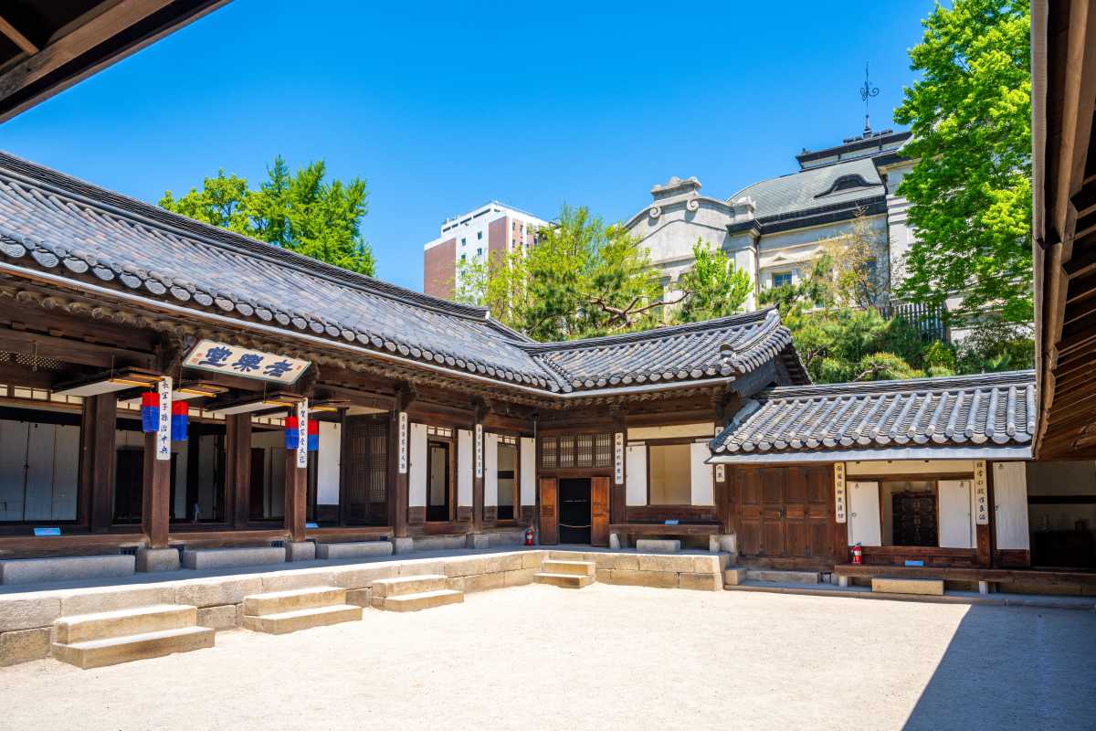 운현궁 안채 이로당