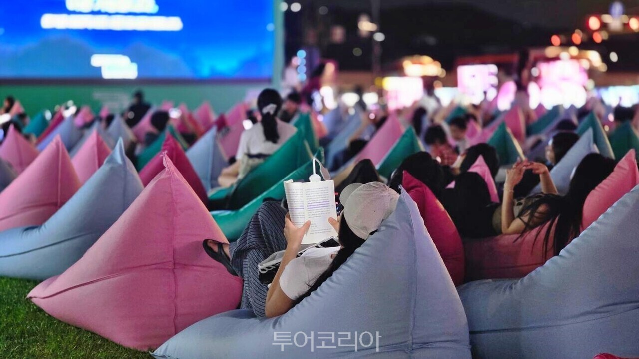 광화문 책마당 / 사진-서울시