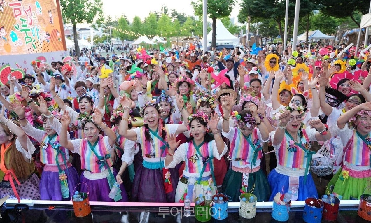 음성품바축제 2판4판 난장판/ 사진-음성군