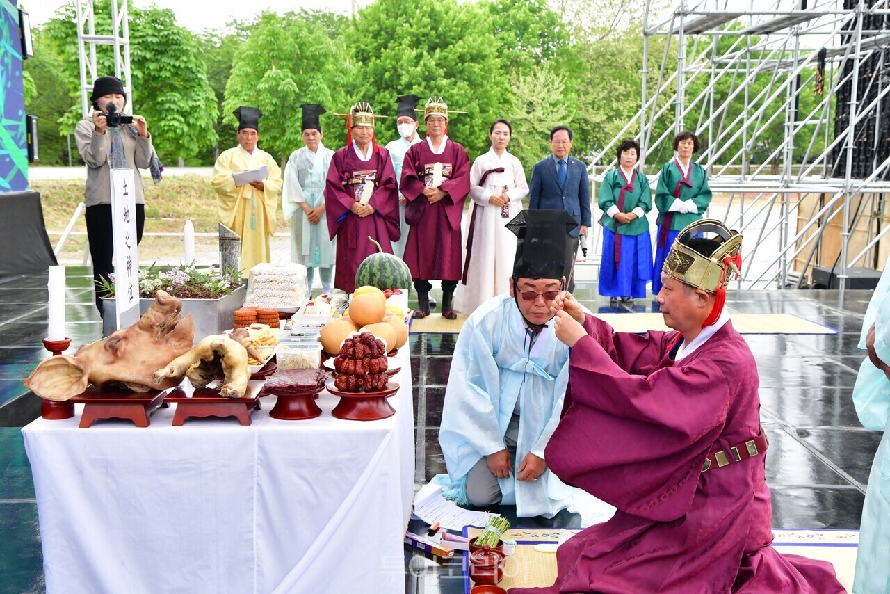 담양대나무축제의 성공를 기원하는 ‘죽신제(竹神祭)’가 지난 2일 열렸다./사진-담양군