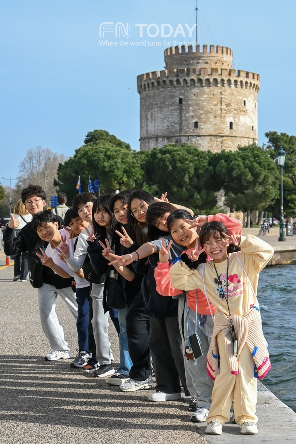(상: 2026 파포스, 사이프러스 하: 2025 테살로니키, 그리스) High: Paphos, Cyprus, Low: Thessaloniki, Greece