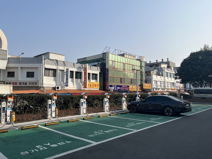 진주시가 ‘2026년 전기자동차 보급사업’을 조기에 시행한다.(사진=진주시)