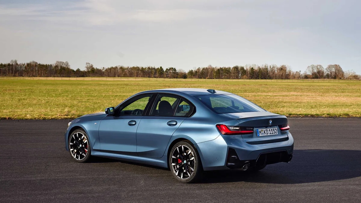 BMW 3시리즈 2026 가격표에서 다시 보이는 프리미엄 선택