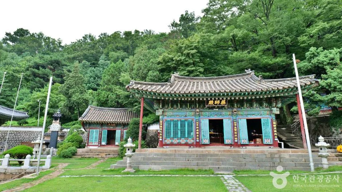 백련사(서대문)