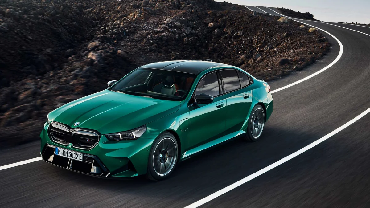 BMW M5 2026 수입차 예산에서 먼저 볼 체크포인트