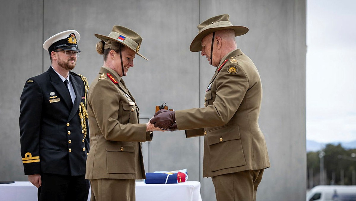 LTGEN Susan Coyle takes reins as Chief of Joint Capabilities - Defence  Connect