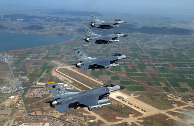 군산 미 공군기지 연료 유출…F-16 '울프팩' 기지 다시 환경 논란