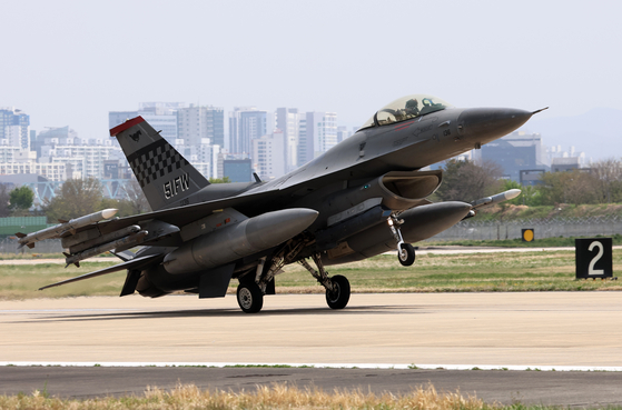 미 7공군, F-16 31대 보유 '수퍼 비행대대' 오산에 2번째 창설 | 중앙일보
