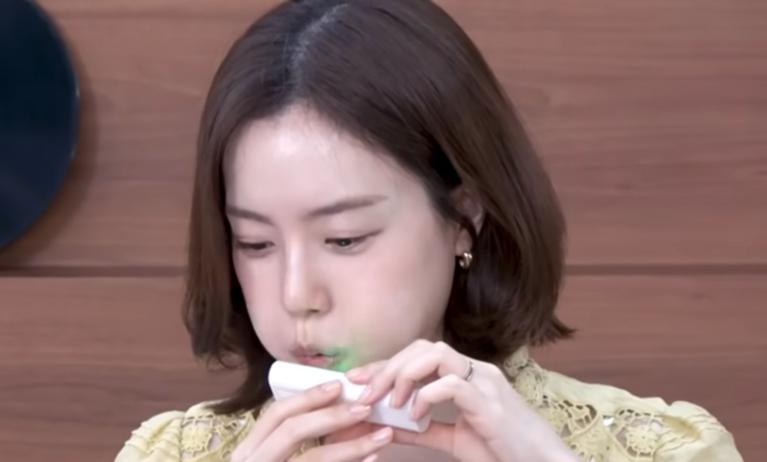 引用:YouTubeチャンネル「ムン・チェウォン Moon chaewon」