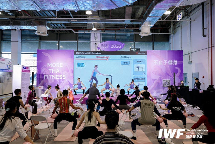 아시아 최대규모 IWF 상해 엑스포에서 바레톤 오픈클레스 진행하고 있는 모습. 사진 | IWF