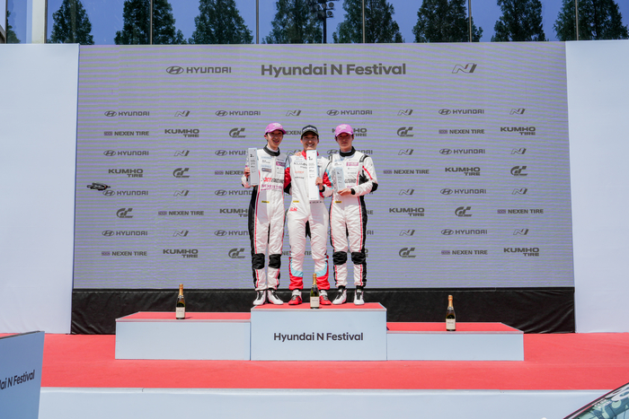 현대N페스티벌1R_RACE2 포디움. 사진 | 금호타이어