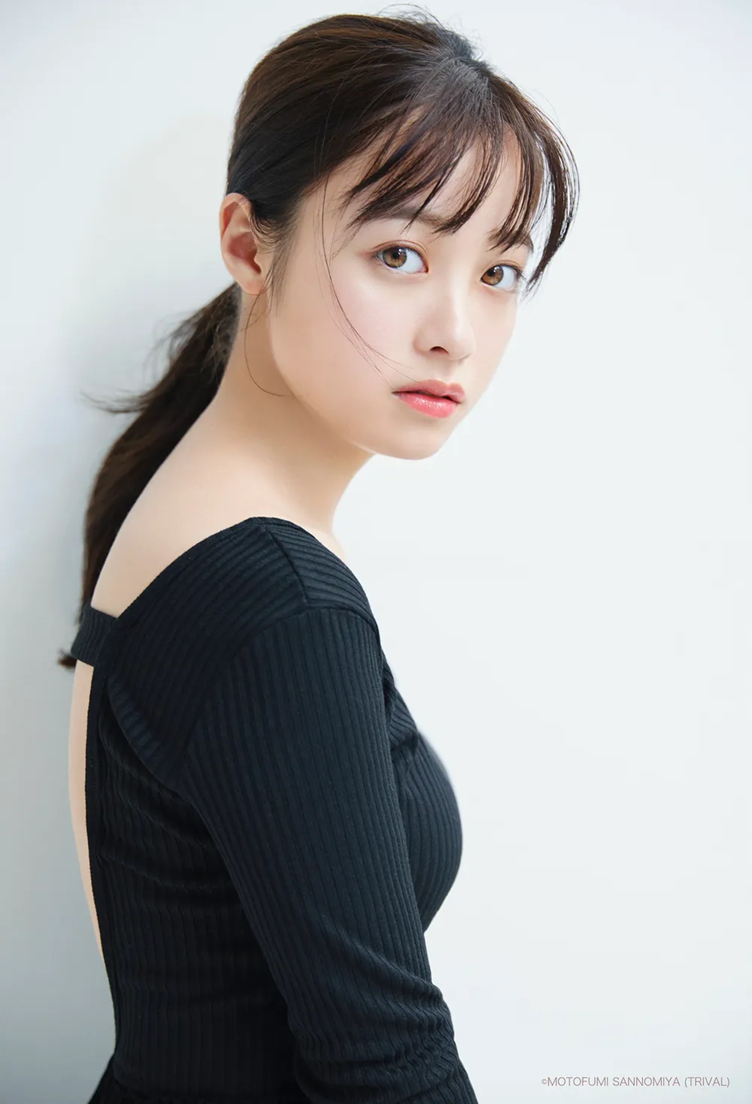 引用：橋本環奈のオフィシャルサイト