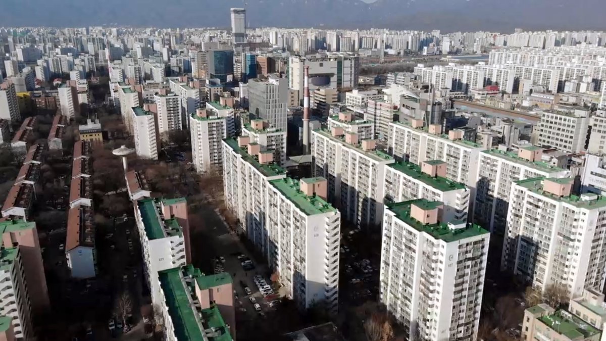 대출 규제가 부른 역설…관악·동대문, 서울 집값 상승률 1·2위 '석권' 2 매물 소멸이 만든 전세난
