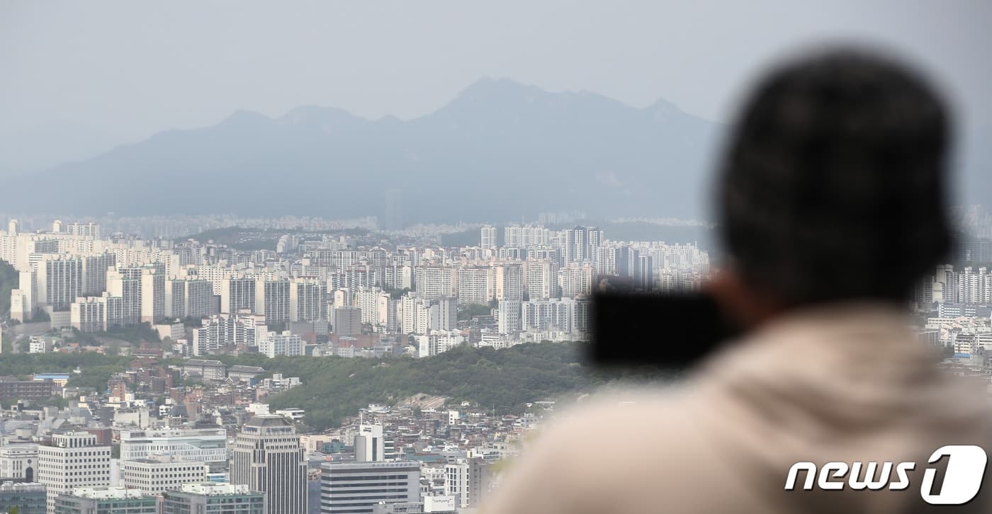 '은행은 막고, 2금융은 터졌다'... 가계빚 2000조 턱밑, 역대 최대 3 역대 최대 가계빚 경고