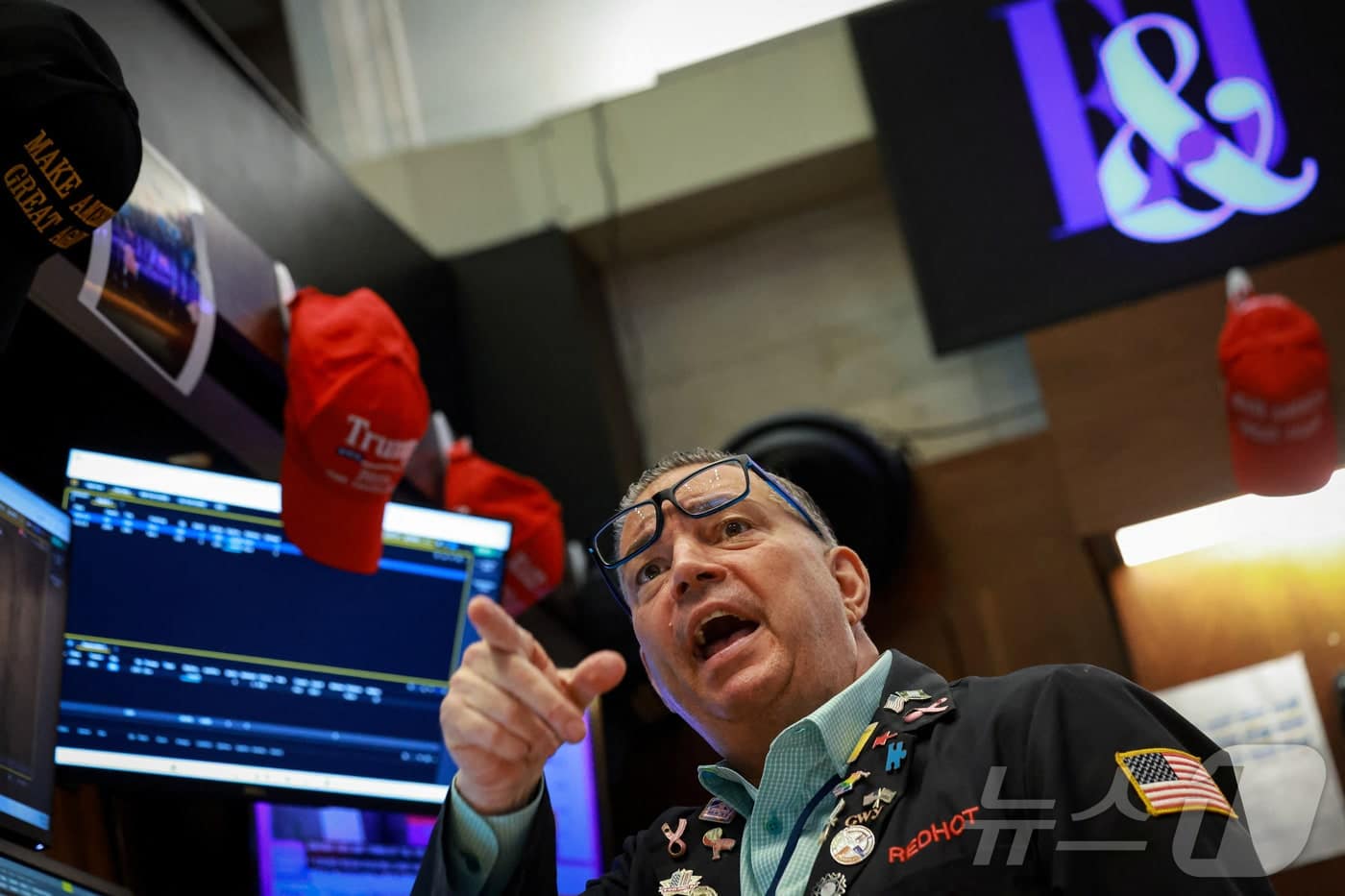 '12% 급등'의 함정…S&P 500, 사실은 5개 종목이 끌어올렸다 3 AI 랠리와 나스닥 동반 상승