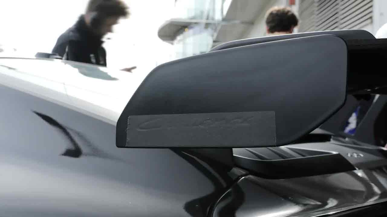 포르쉐 911 GT4 프로토타입 리어 스포일러 / 사진=레딧