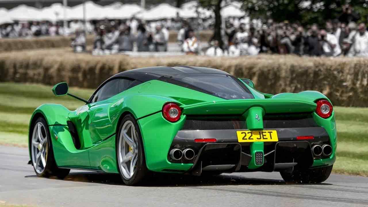 페라리 라페라리 후면부 / 사진=motor1.com