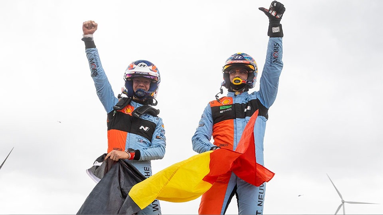 2026 WRC 포르투갈 랠리에서 우승한 현대 월드랠리팀 소속 드라이버 티에리 누빌(Thierry Neuville)과 코드라이버 마틴 비데거(Martijn Wydaeghe) / 사진=현대