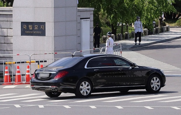 사상 초유 출퇴근 대통령…벤츠·제네시스·카니발, 뭐 탈까? | 한국경제