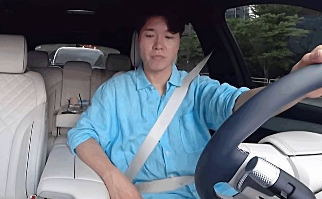 9개월 딸에 70억 아파트 선물..” 박수홍, 횡령에도 엄청난 재산 수준 그가 타는 차는 | EXTREME RACING