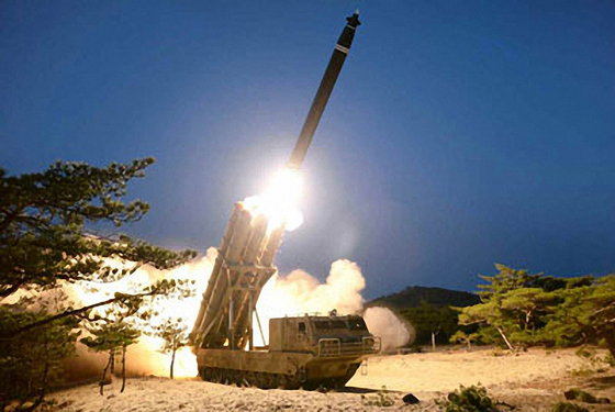 시간은 북한편” 다음엔 잠수함 SLBM 발사…막을 방법이 없다 | 중앙일보