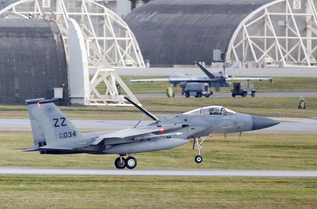 주일미군 F-15·F-16 전투기 정기정비 장소 韓→日로 바뀐다 | 한국경제
