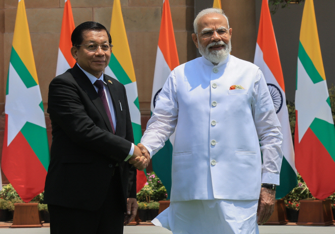 INDIA MYANMAR DIPLOMACY <YONHAP NO-4437> (EPA)