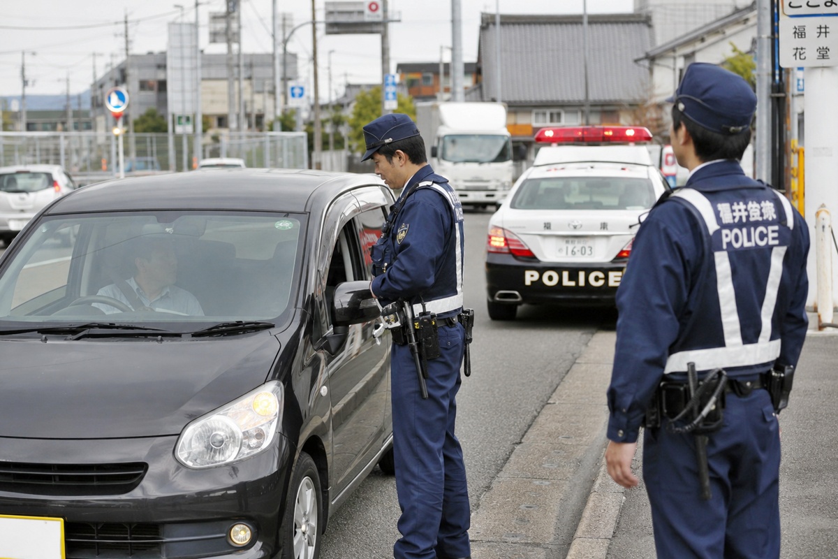 道路交通法改正 引用：記事の内容と関連しAIツールで作成されたイメージ