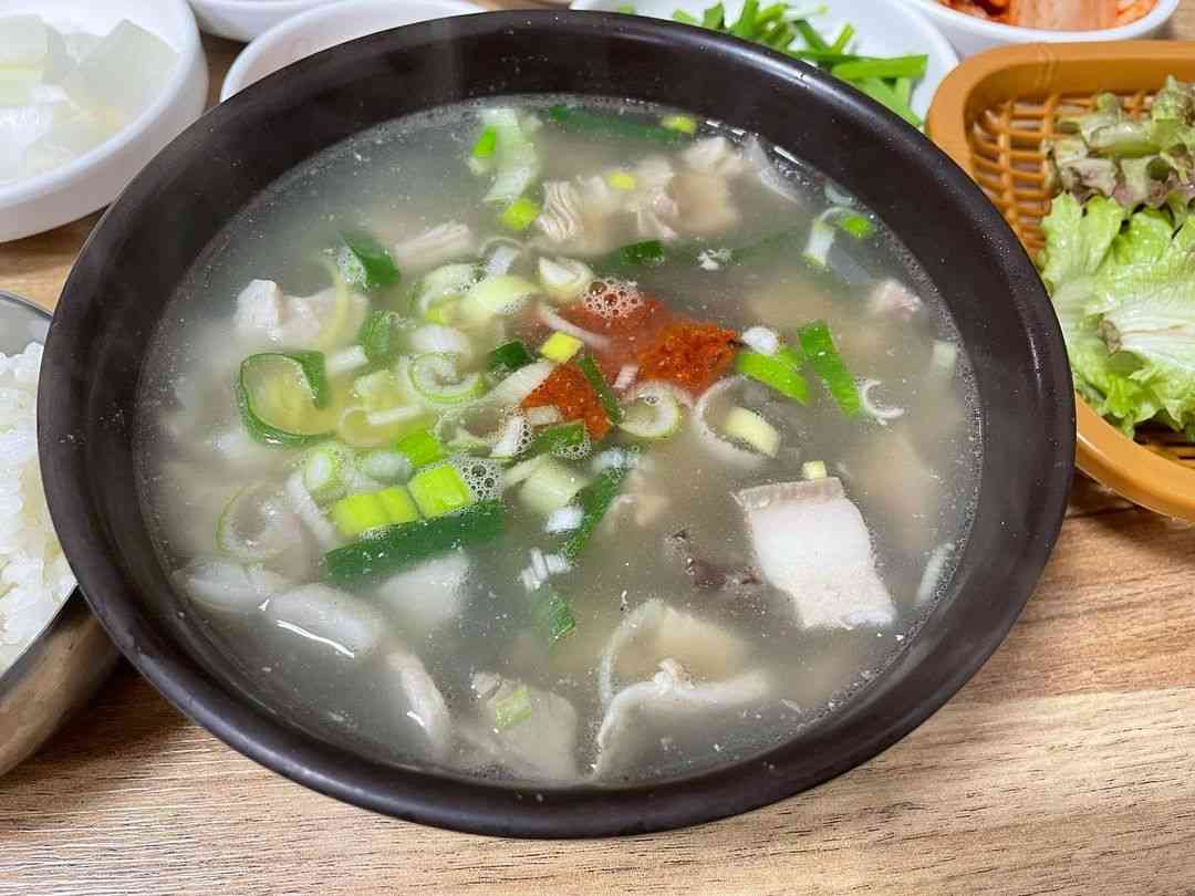 50년 넘은 국밥 맛집