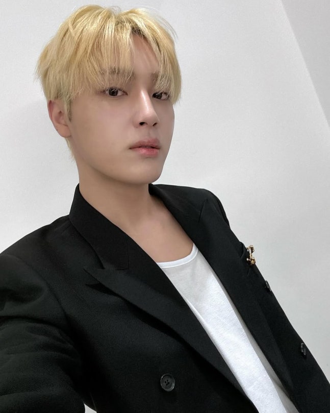 주학년
