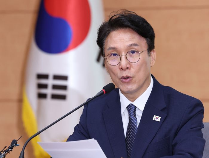 김민석 국무총리가 29일 오후 서울 종로구 정부서울청사 별관 국제회의장에서 국가기후위기대응위원회 전체회의를 주재하고 있다. ⓒ뉴시스