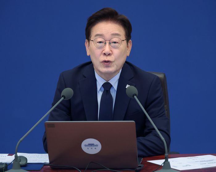 이재명 대통령이 청와대에서 열린 수석보좌관회의에서 발언하고 있다. ⓒ청와대통신사진기자단