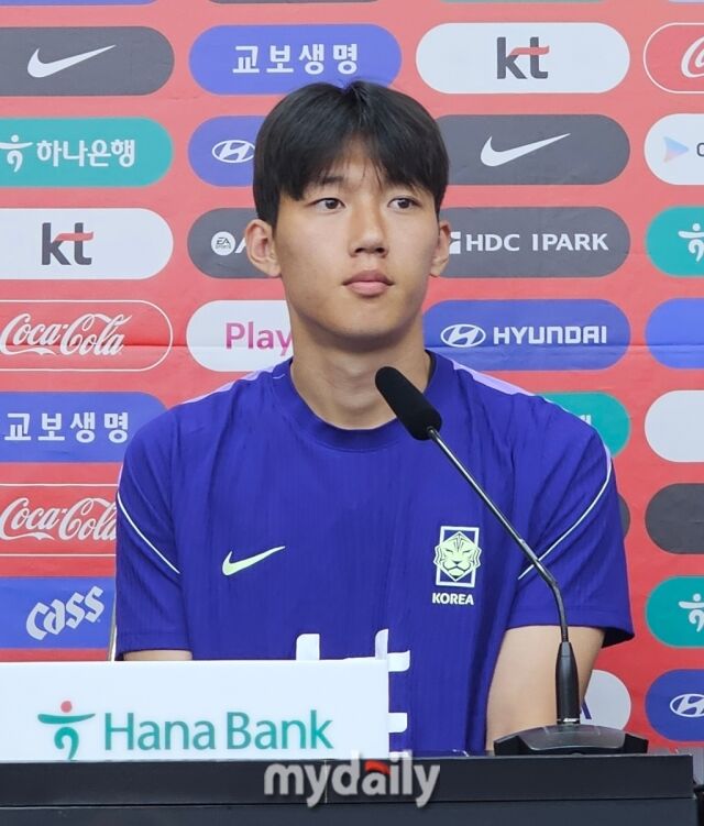 축구대표팀 수비수 이한범이 23일(이하 한국시각) 멕시코 몬테레이의 에스타디오 우니베르시타리오에서 인터뷰를 진행했다./몬테레(멕시코)=최병진 기자