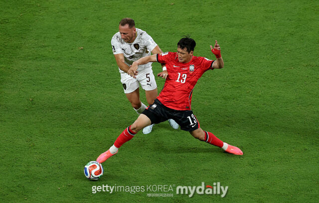 이태석이 지난 12일 멕시코 할르스코주 과달라하라 인근 사포판의 과달라하라 스타디움에서 펼쳐진 체코와의 2026 북중미 월드컵 A조 1차전을 치르고 있다./게티이미지코리아