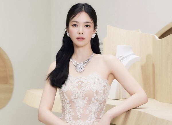 배우 송혜교 [사진=쇼메]