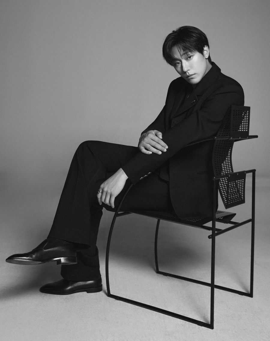 이도현, 전역 후 물오른 남성美…\