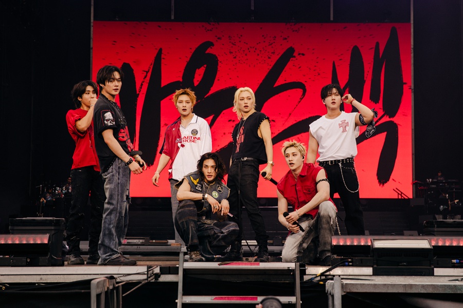 사진: The Governors Ball, JYP Entertainment, @okaynicolta, Charles Reagan, Maggie London 제공