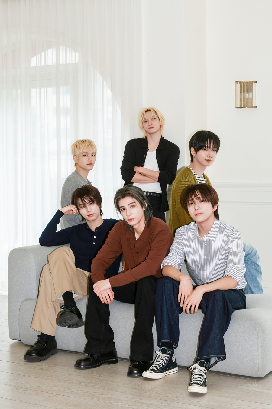 보이넥스트도어 \