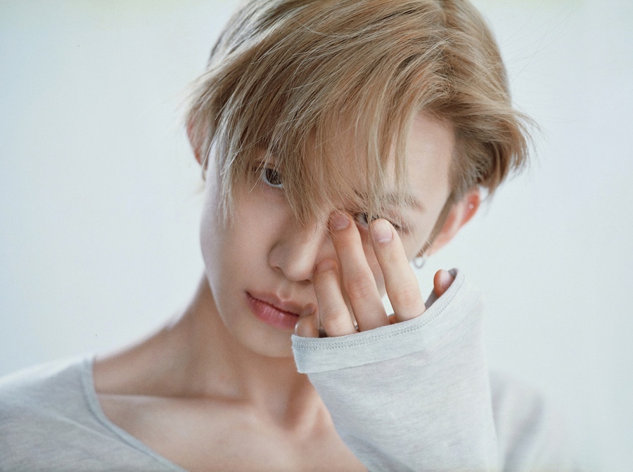 TXT 연준, 새 앨범 비주얼 공개…세 가지 테마로 보여준 '있는 그대로의 모습'