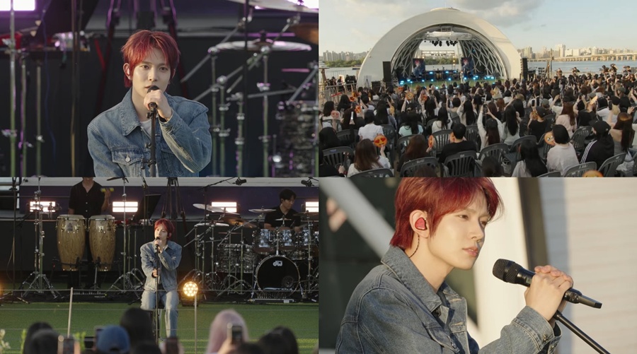'솔로 데뷔' 에반, 목소리로 물빛무대 가득 채웠다…버스킹 라이브로 낭만 선사