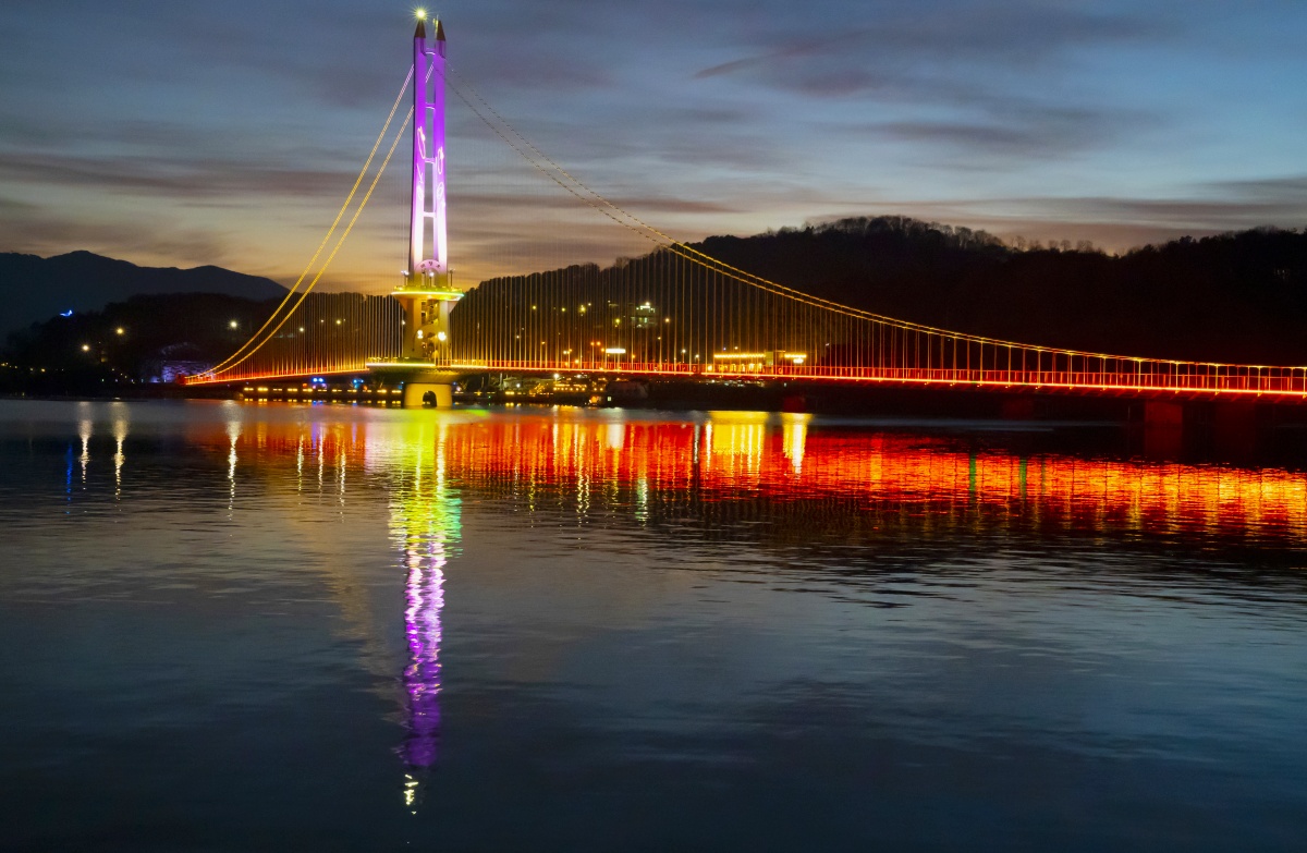 출렁다리