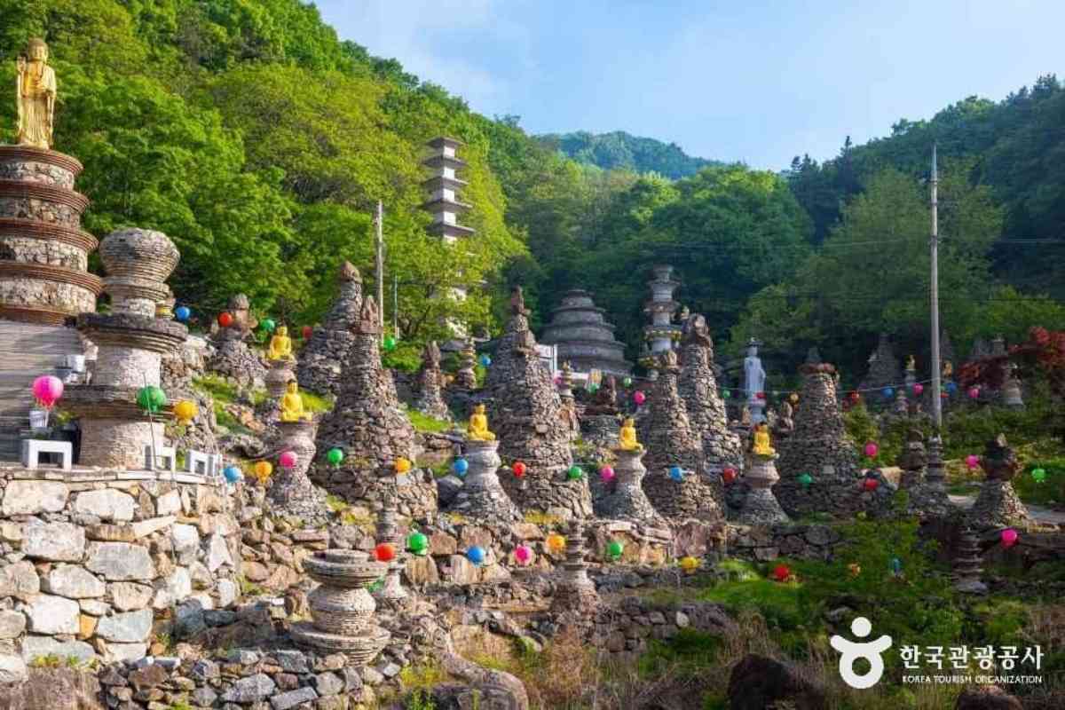 45년의 집념, 500여 기의 돌탑 / 사진=한국관광콘텐츠랩