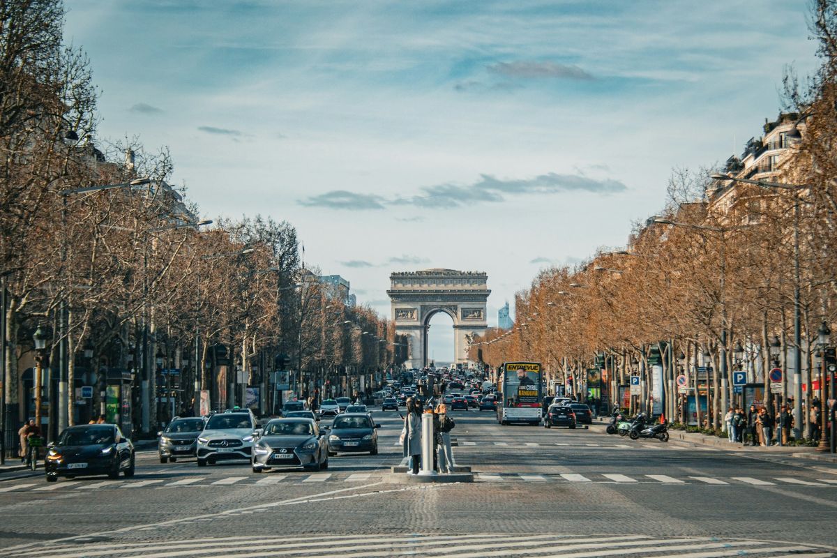 프랑스 기념품 베스트 모음 / 사진=unsplash@Samuel Egels