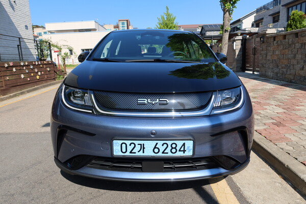  BYD 돌핀 정면 [오두환 기자]