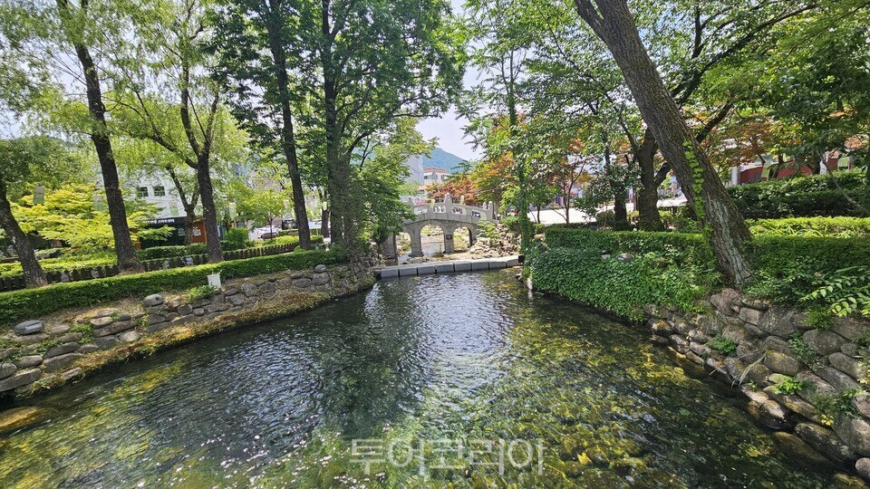 황지연못 ⓒ투어코리아