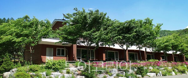 백야자연휴양림 복합산막/ 사진=음성군