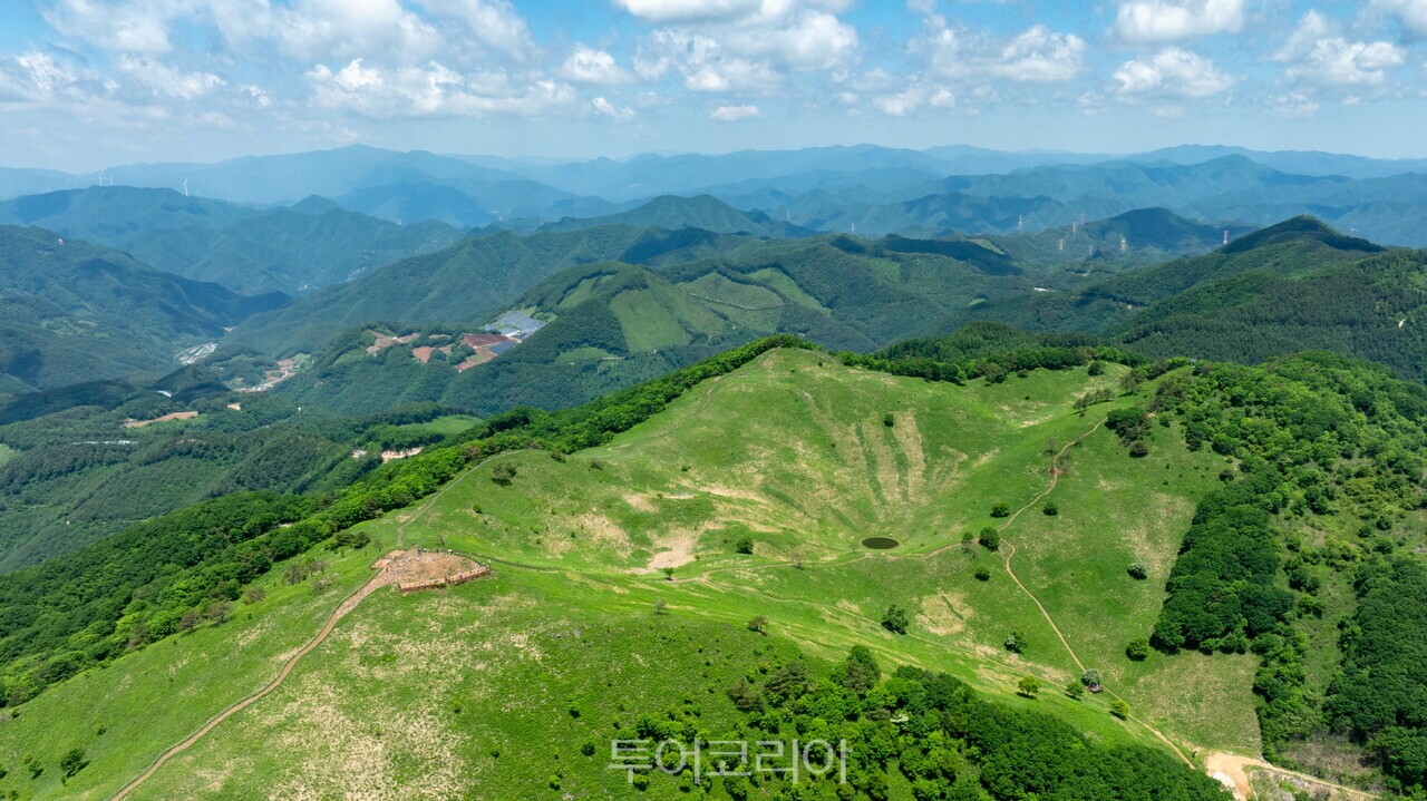한국의 알프스 민둥산 돌리네/사진-정선군