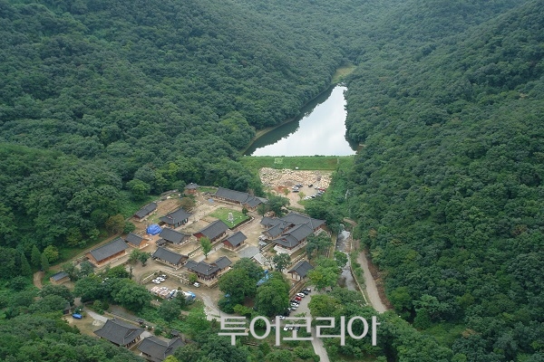 불갑사 전경/사진-전라남도