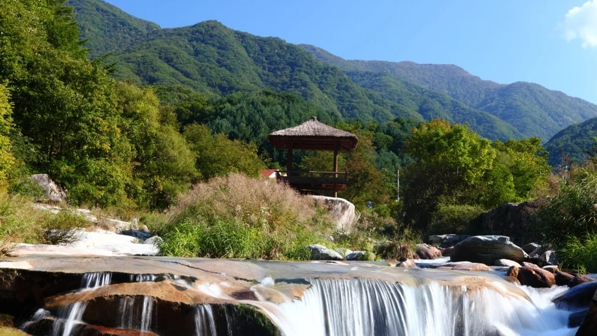 산속호수마을