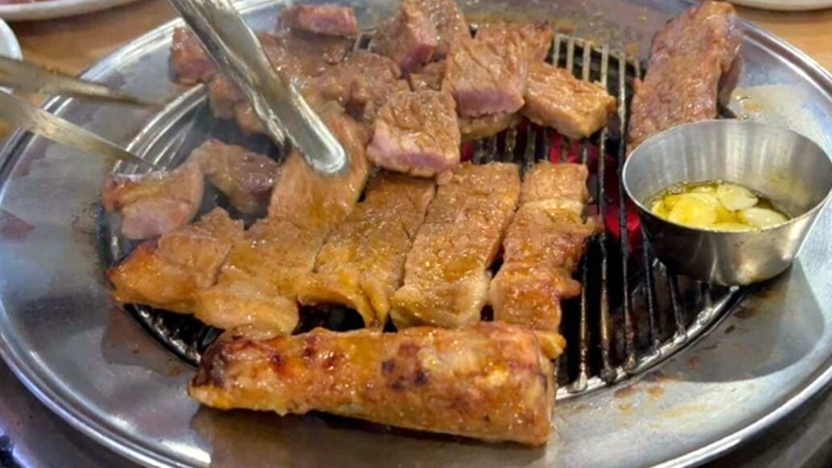 흥부골숯불돼지왕갈비